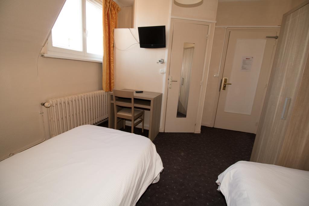 Hôtel Pacific Calais Exterior foto
