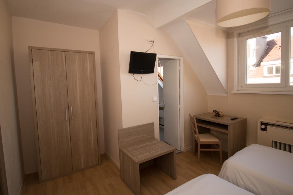 Hôtel Pacific Calais Exterior foto