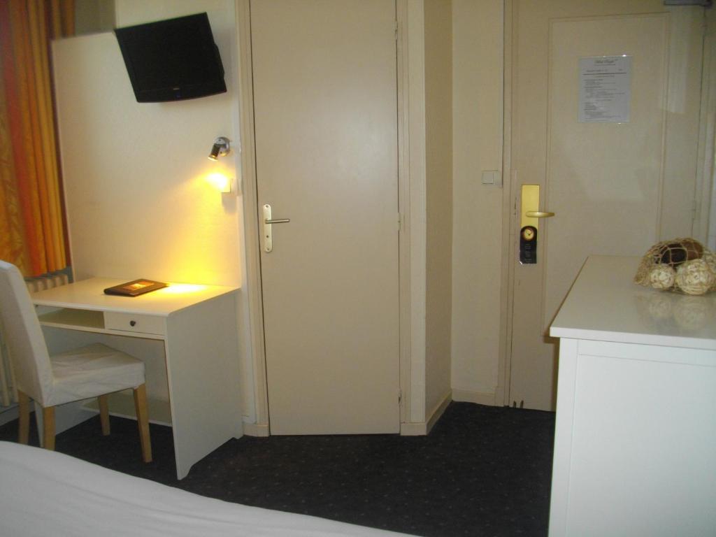 Hôtel Pacific Calais Exterior foto