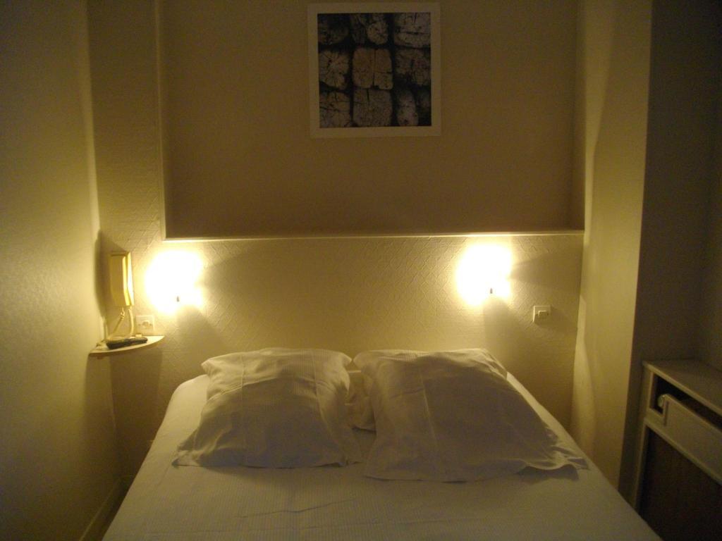 Hôtel Pacific Calais Exterior foto