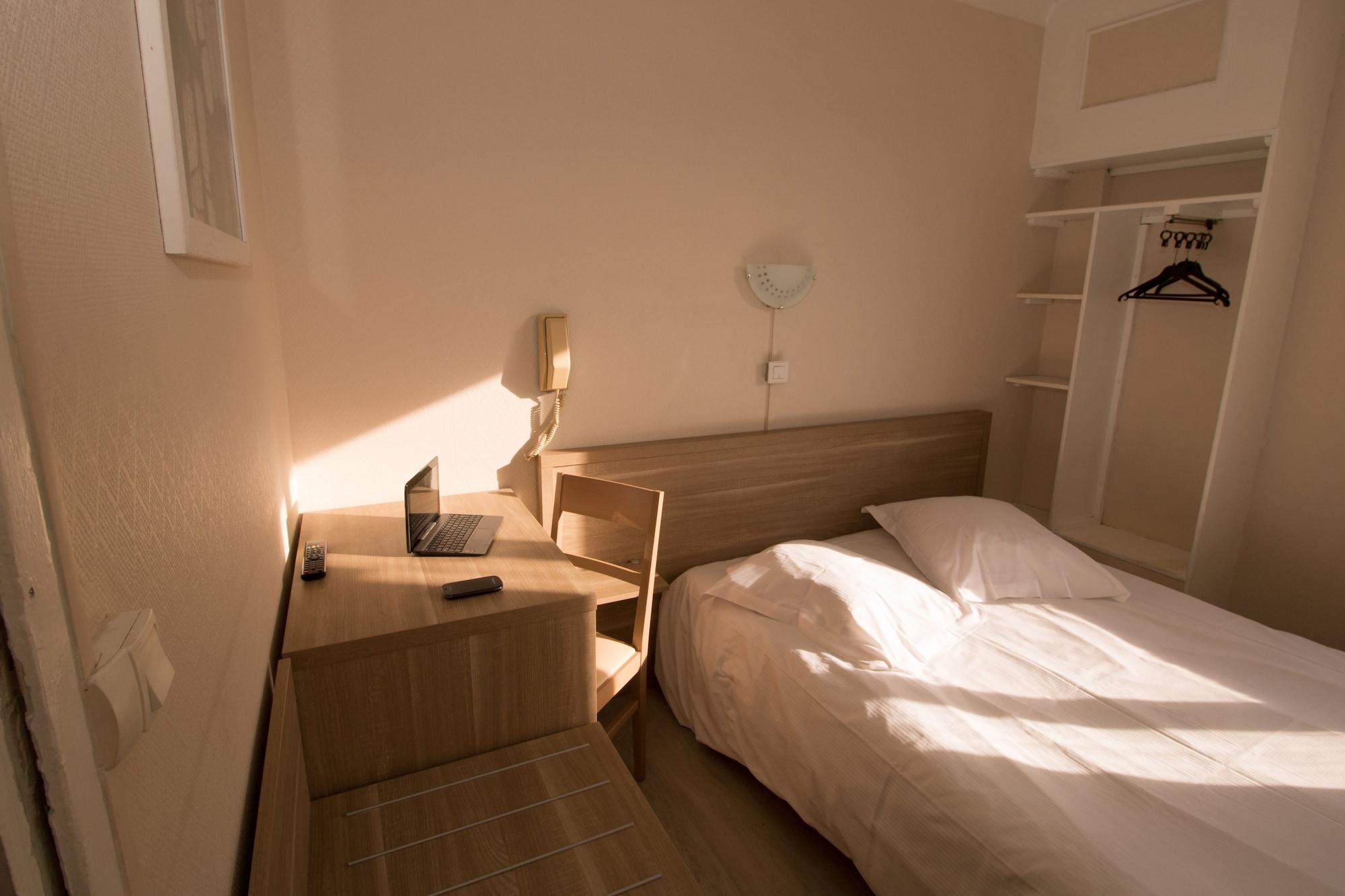 Hôtel Pacific Calais Exterior foto